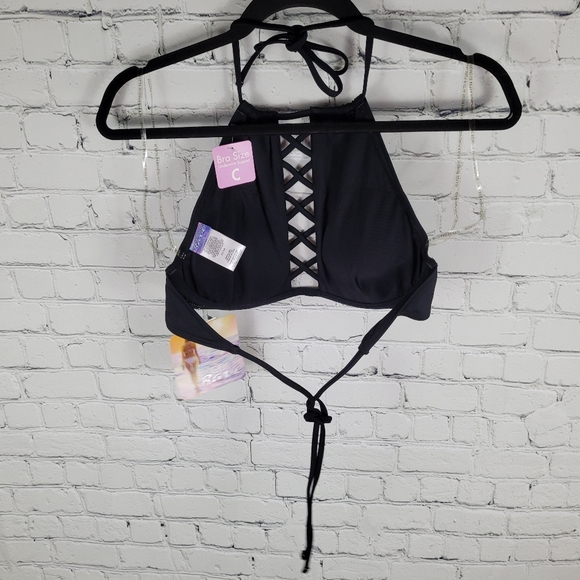 COCO RAVE | Gia underwire high neck cutout cleavage swim bathing suit bikini top - Picture 2 of 10